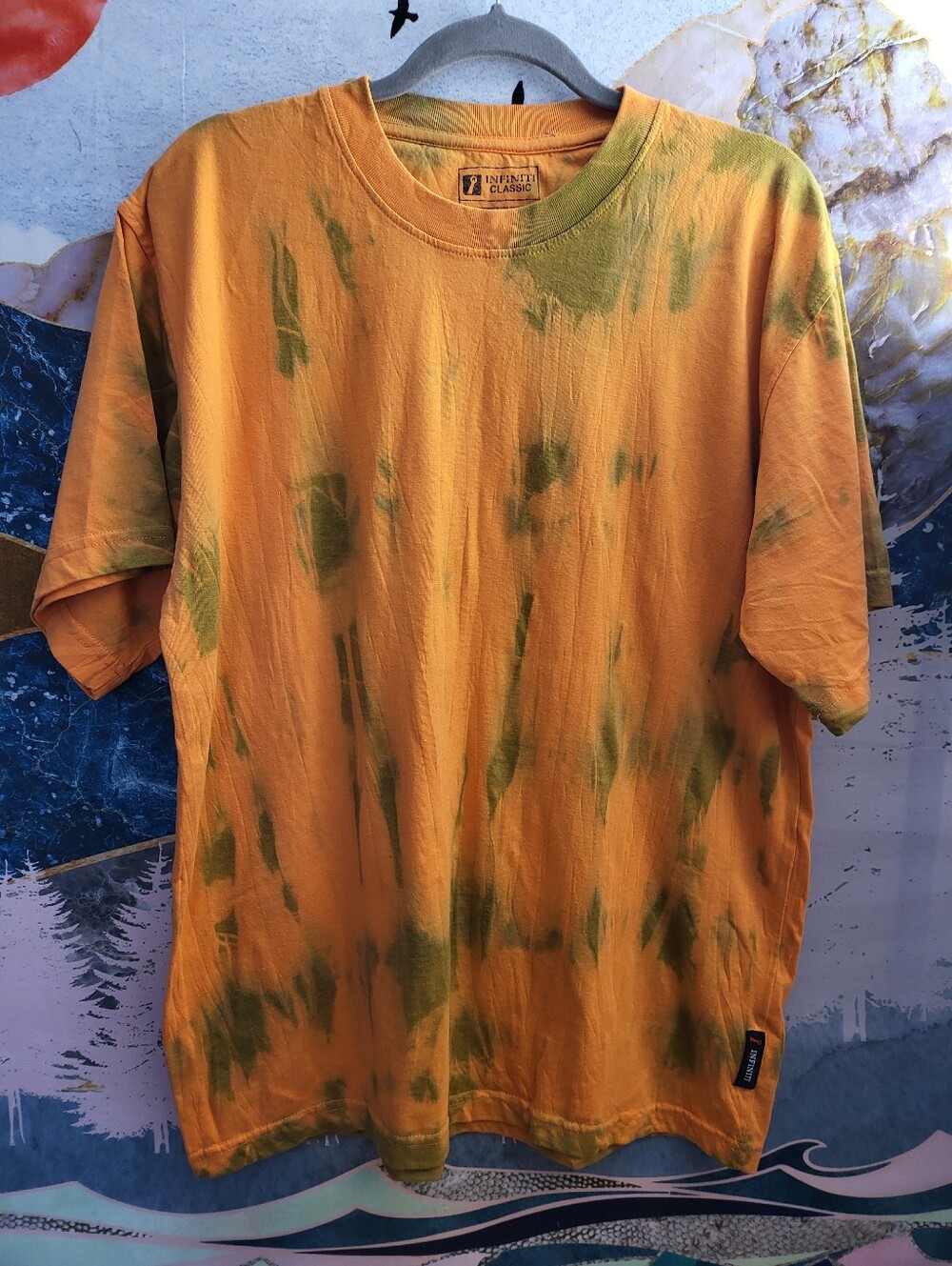 Like new! Infiniti Men's Orange/Green Tie-Dye Short Sleeve T-Shirt